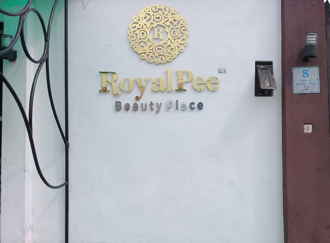 Royal Pee Beauty Salon