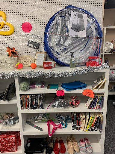 Flea Market «Treasure City Market LLC», reviews and photos, 121 S Washington St, DeRidder, LA 70634, USA