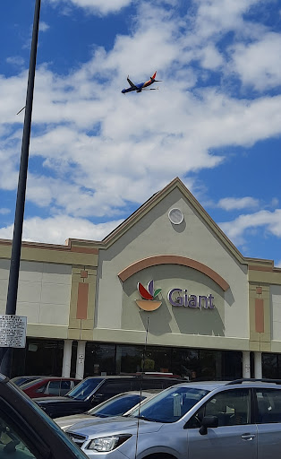 Grocery Store «Giant Food», reviews and photos, 7940 Crain Hwy, Glen Burnie, MD 21061, USA