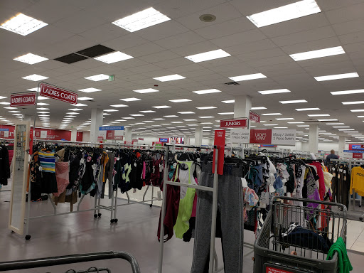 Clothing Store «Burlington Coat Factory», reviews and photos, 1402 SE Everett Mall Way, Everett, WA 98208, USA