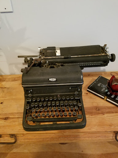 Restaurant «The Magnolia Cafe of Palatka LLC», reviews and photos, 705 St Johns Ave, Palatka, FL 32177, USA