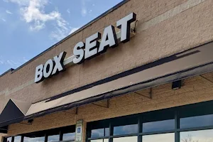Box Seat image