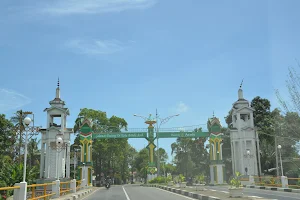 Gapura Perbatasan Kota Banda Aceh image