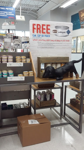 Pet Supply Store «Petco Animal Supplies», reviews and photos, 1142 Broadway, Chula Vista, CA 91911, USA