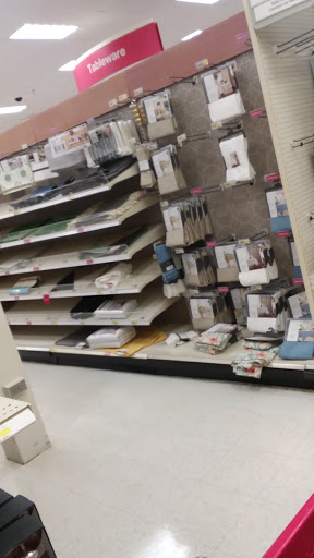 Department Store «Target», reviews and photos, 401 W Irving Park Rd, Wood Dale, IL 60191, USA