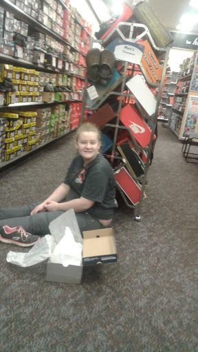 Shoe Store «Shoe Carnival», reviews and photos, 1500 Greentree Blvd, Clarksville, IN 47129, USA