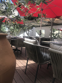 Atmosphère du Restaurant méditerranéen Racine Restaurant à Avignon - n°9