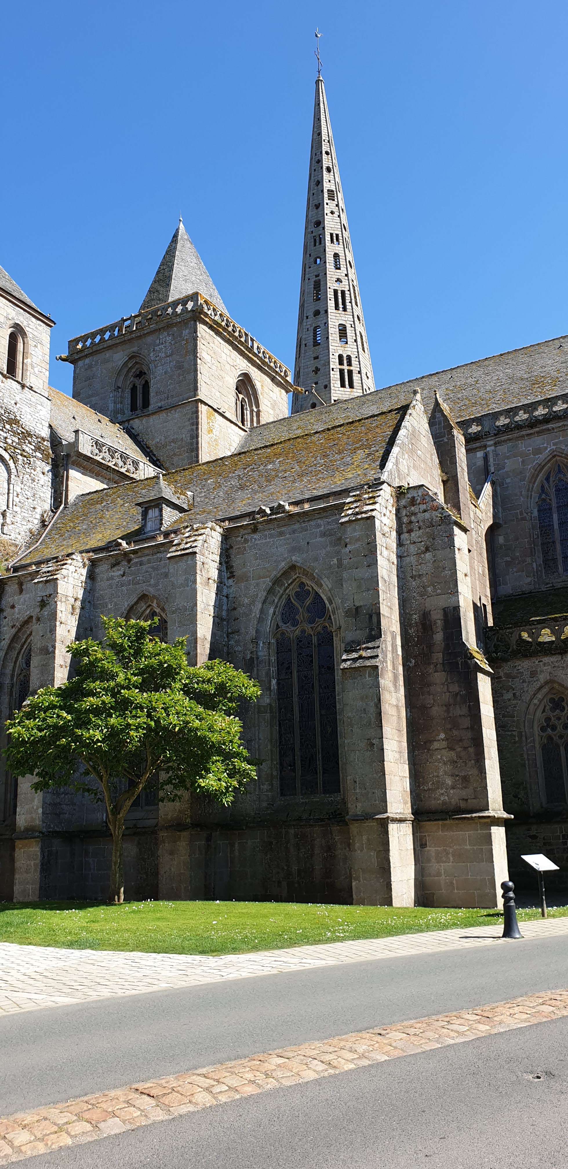 Photo n° 4 de l'avis de Yves. fait le 10/07/2019 à 05:47
