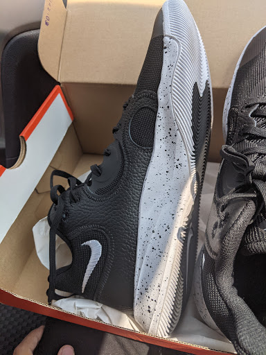 Shoe Store «Famous Footwear», reviews and photos, 4224 Kent Rd, Stow, OH 44224, USA