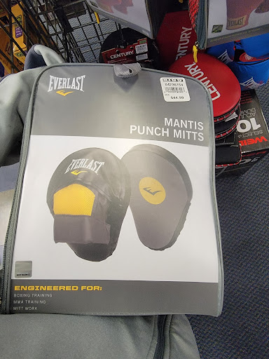 Sporting Goods Store «Big 5 Sporting Goods - Rohnert Park», reviews and photos, 470 Rohnert Park Expy, Rohnert Park, CA 94928, USA