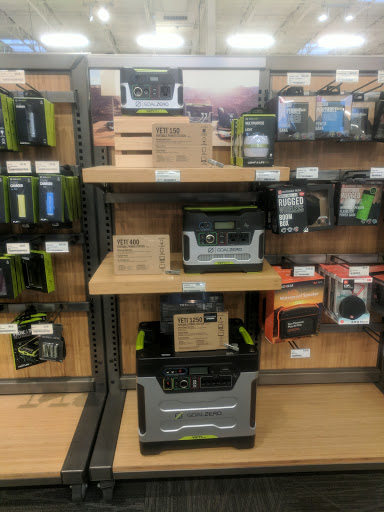 Camping Store «REI», reviews and photos, 8490 Castleton Corner Dr, Indianapolis, IN 46250, USA