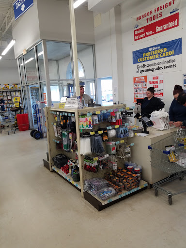 Hardware Store «Harbor Freight Tools», reviews and photos, 2011 Plank Rd, Fredericksburg, VA 22401, USA