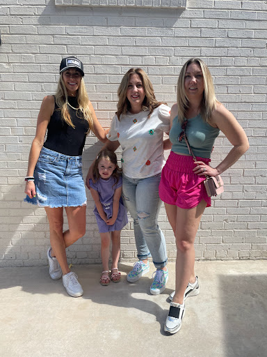 Hair Salon «Salon NV», reviews and photos, 315 S Locust St #101, Denton, TX 76201, USA