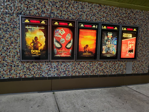 Movie Theater «Cinemark Orlando and XD», reviews and photos, 5150 International Dr, Orlando, FL 32819, USA