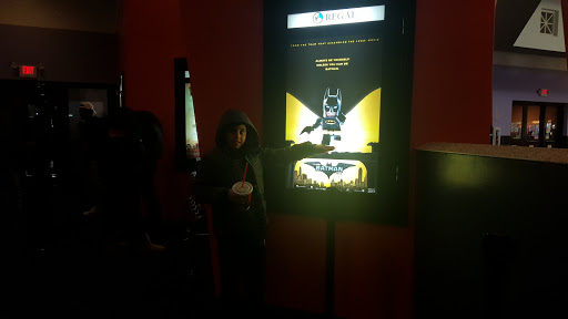 Movie Theater «Regal Cinemas Hadley Theatre 16», reviews and photos, 1000 Corporate Ct, South Plainfield, NJ 07080, USA