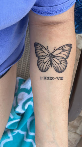 Explore straight edge tattoo ideas, creative tattoo ideas in Clermont, available at Absolute Tattoo & Piercing Clermont Fl.