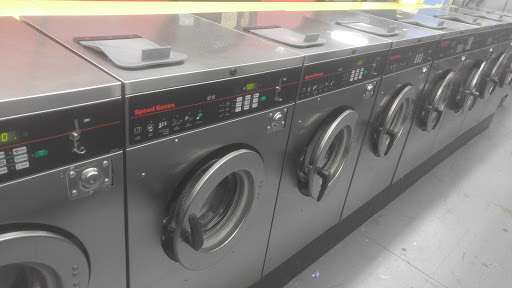 Laundromat «Casa Lavanderia», reviews and photos, 808 E Mission Blvd, Pomona, CA 91766, USA