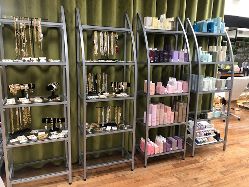 Hair Salon «Via Veneto Salon», reviews and photos, 5172 Corporate Blvd, Baton Rouge, LA 70808, USA