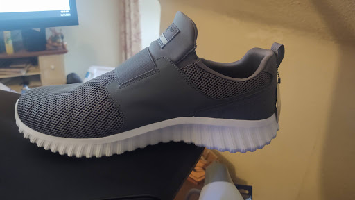 Shoe Store «Shoe Dept. Encore», reviews and photos, 540 Cabela Dr, Triadelphia, WV 26059, USA