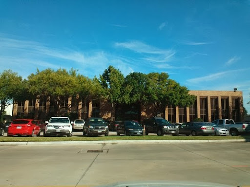 Barber Shop «Woodlake Barber Shop», reviews and photos, 2537 S Gessner Rd #101, Houston, TX 77063, USA