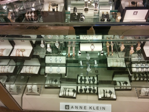 Shopping Mall «The Mall at Tuttle Crossing», reviews and photos, 5043 Tuttle Crossing Blvd, Dublin, OH 43016, USA