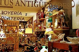 Antigüedades "Herencias" Salamanca image