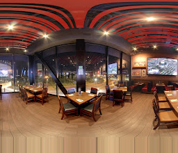 TGI Fridays UpTown photo