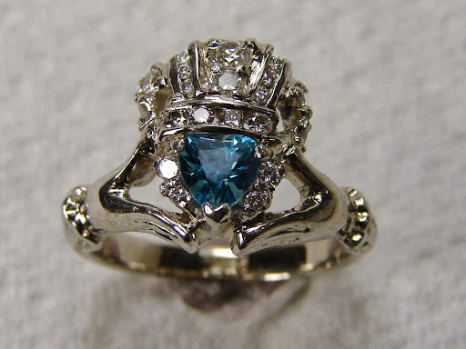 Design «Jjanusz Custom Jewelry Design», reviews and photos, 2500 W Higgins Rd, Hoffman Estates, IL 60169, USA