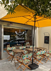 Atmosphère du Café Yeni's à Le Chesnay-Rocquencourt - n°2