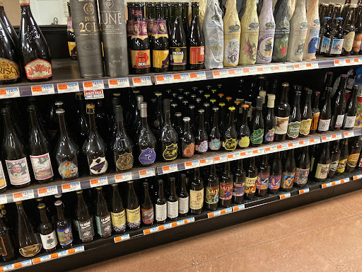 Grocery Store «DeCicco & Sons», reviews and photos, 17 Maple Ave, Armonk, NY 10504, USA