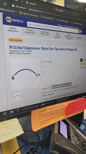 Auto Parts Store «NAPA Auto Parts - Genuine Parts Company», reviews and photos, 4635 Northgate Blvd, Sacramento, CA 95834, USA