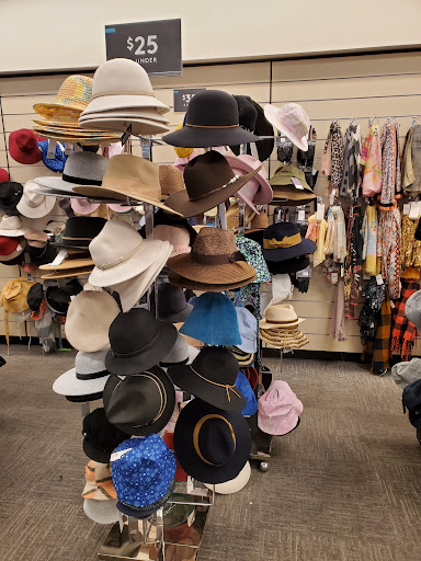 Department Store «Nordstrom Rack Gateway», reviews and photos, 9607 Research Blvd, Austin, TX 78759, USA