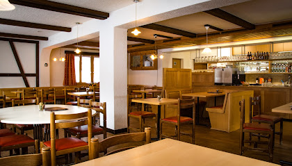 Restaurant & Hostel Rendez-vous