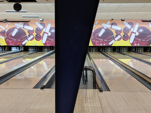 Bowling Alley «Mohegan Bowl», reviews and photos, 51 Thompson Rd, Webster, MA 01570, USA
