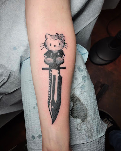 Explore thigh tattoos ideas, creative tattoo ideas in Libertyville, available at Lucky Seven Tattoo