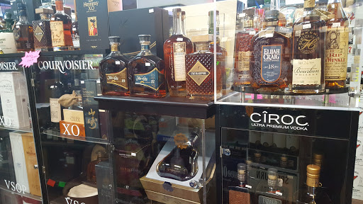 Liquor Store «Park Vasona Liquors», reviews and photos, 3391 Winchester Blvd, Campbell, CA 95008, USA