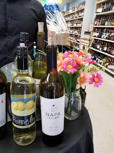 Liquor Store «Sheepshead Bay Liquor World», reviews and photos, 1733 Sheepshead Bay Rd, Brooklyn, NY 11235, USA