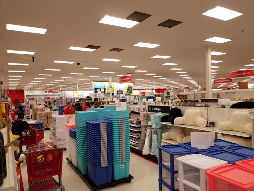 Department Store «Target», reviews and photos, 2701 Lawndale Dr, Greensboro, NC 27408, USA