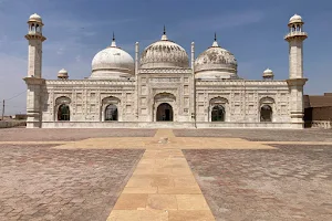 Abbasi Jamia Shahi Masjid Qila Derawar image