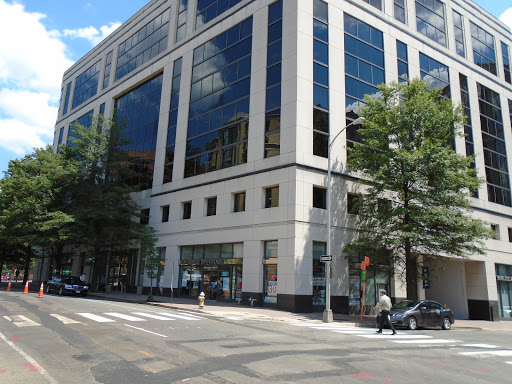 Shipping and Mailing Service «The UPS Store, Courthouse», reviews and photos, 2200 Wilson Blvd #102, Arlington, VA 22201, USA