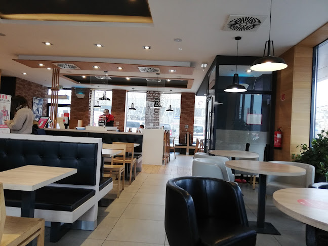 Értékelések erről a helyről: KFC Hunyadi DT, Budapest - Étterem
