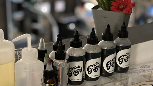 Tattoo Shop «Black Diamond Tattoo», reviews and photos, 412 Lincoln Blvd, Venice, CA 90291, USA