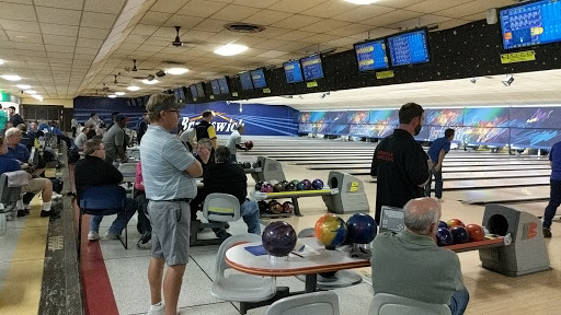 Bowling Alley «Brunswick Zone Colony Lanes», reviews and photos, 600 S Colony Rd, Wallingford, CT 06492, USA