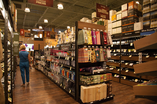 Wine Store «Total Wine & More», reviews and photos, 981 W Interstate 20, Arlington, TX 76017, USA