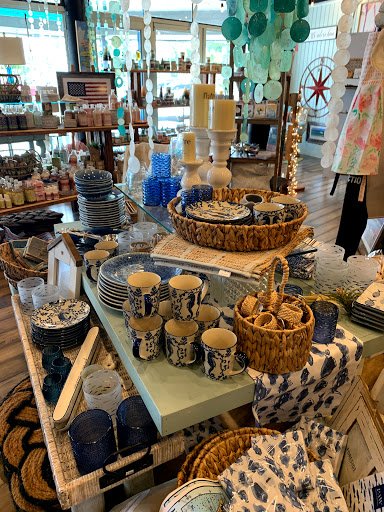 Gift Shop «Sand Dollar Gift Shop», reviews and photos, 5302 Marina Dr, Holmes Beach, FL 34217, USA