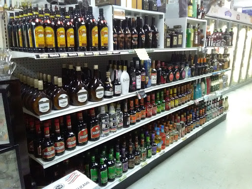 Liquor Store «Winter Springs Liquors», reviews and photos, 1164 Tree Swallow Dr, Winter Springs, FL 32708, USA