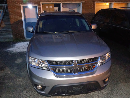 Used Car Dealer «Acra Automotive Group», reviews and photos, 2820 N National Rd, Columbus, IN 47201, USA