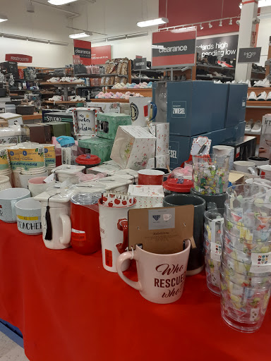 Department Store «T.J. Maxx», reviews and photos, 2150 N. Bellflower Blvd, Long Beach, CA 90815, USA