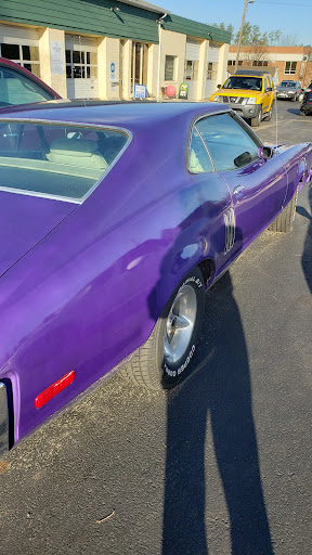 Auto Repair Shop «Purcellville Tire & Auto Service», reviews and photos, 901 E Main St, Purcellville, VA 20132, USA