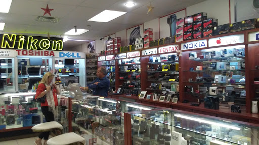 Electronics Store «Canon Outlet», reviews and photos, 13401 Blue Heron Beach Dr, Orlando, FL 32821, USA